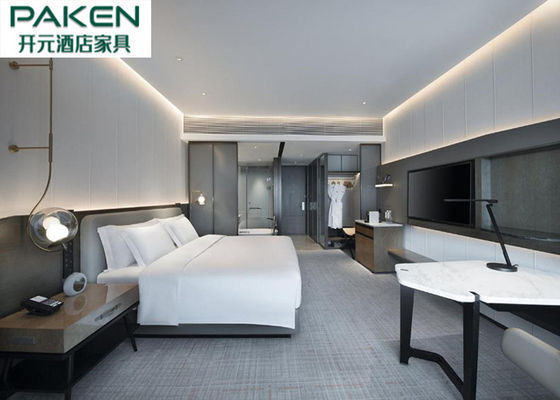 اتاق خواب هتل لوکس E1 درجه تخته سه لا رنگ مبلمان روکش طبیعی سنگ مرمر سوئیت های بزرگ